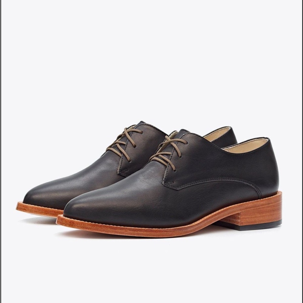 ✨NISOLO✨James Oxfords in Black